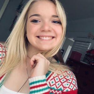 Meet your Posher, Kristen